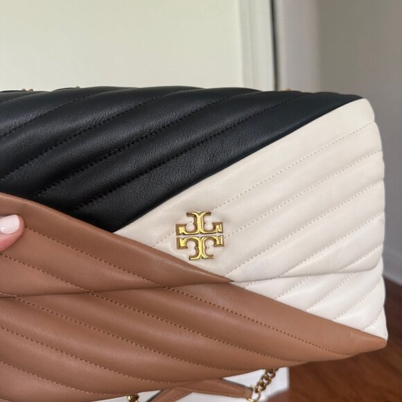 Tory Burch Women's Kira Chevron Convertible Shoulder Bag - Picture 4 of 16